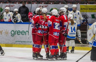 Hokeistki Polonii i juniorzy bytomskiego klubu zdo